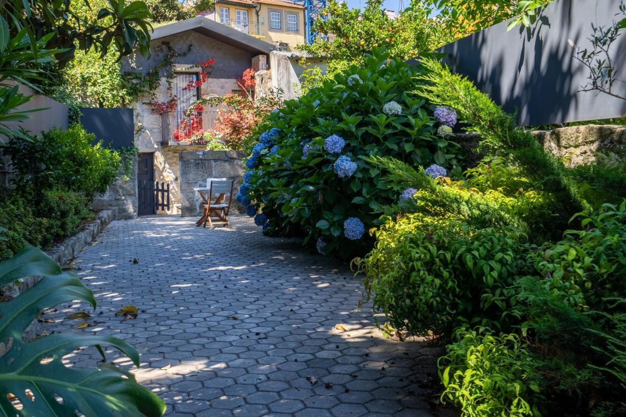 Host Wise - Homely Noble Flats - Garden & Jacuzzi بورتو المظهر الخارجي الصورة